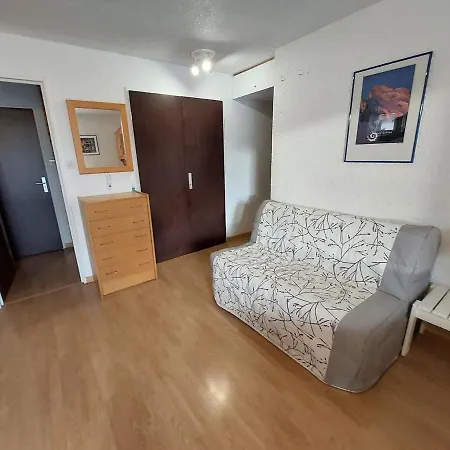 Apartment Centre Station Avec Balcon, Parking, Pres Des Pistes Pour 4 Pers - Fr-1-516-42