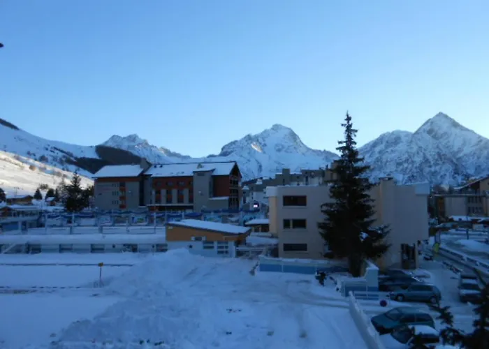 Chaleureux Pres Des Pistes, 4 Pers, - Fr-1-516-42 * Ле дез Альп